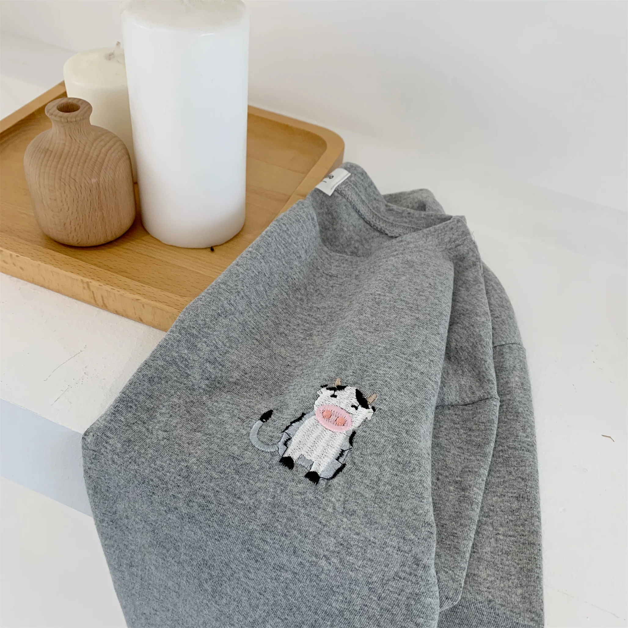 С рисунком из мультфильма, с нашивками в виде животных Женская Футболка harajuku Kawaii забавная Базовая хлопковая футболка на осень в Корейском стиле Chic свободные с длинным рукавом Femme
