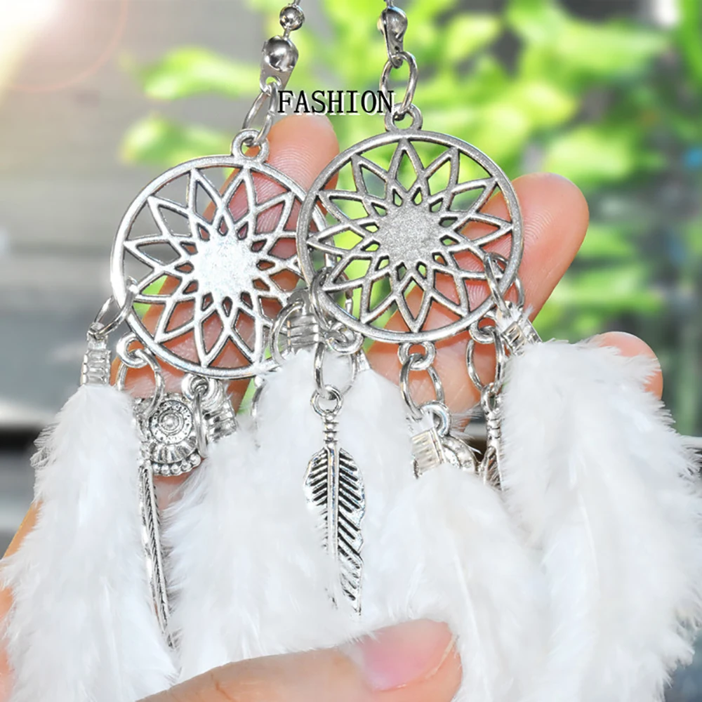 

Mini Dream Catcher Car Pendant Wind Chimes Feather Decoration Home Decor & Wall Hanging Adornment Handmade Dreamcatcher Gifts