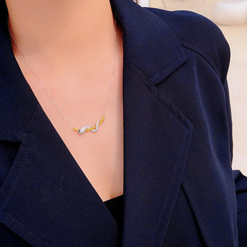 

Snake Necklace New Animal Snake Dangle Women Pendant Necklace Minimalist Style Alloy Trendy Female Birthday Jewelry Gift Party