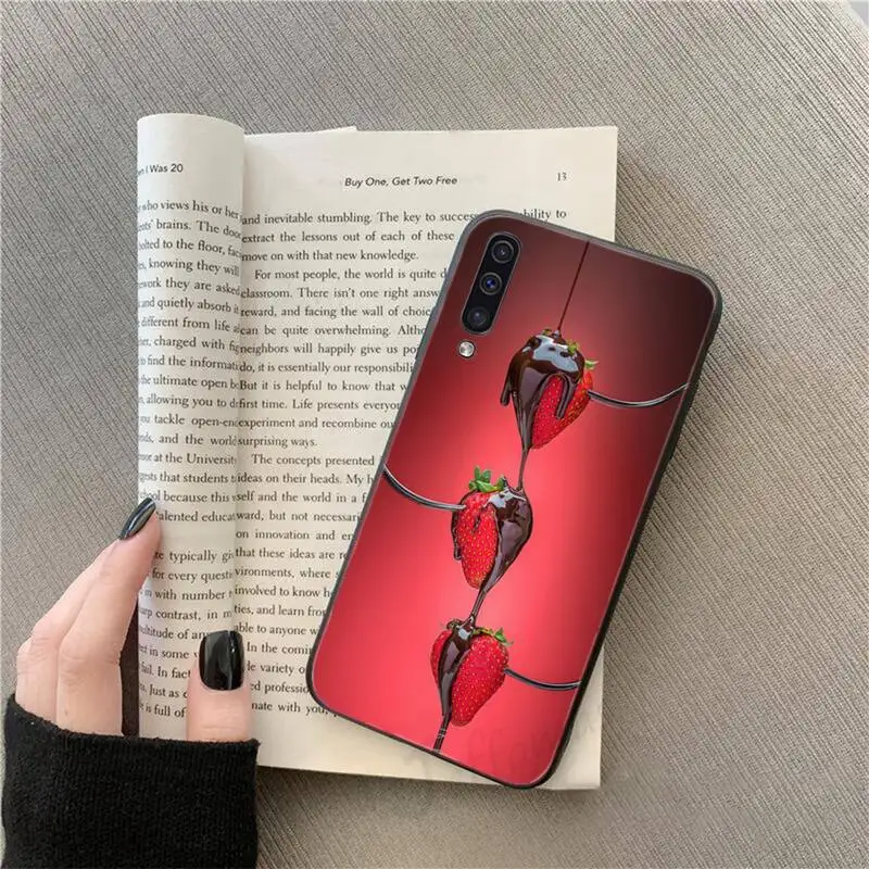 

Dancing fruit strawberry Phone Case For Samsung galaxy S 9 10 20 A 10 21 30 31 40 50 51 71 s note 20 j 4 2018 plus