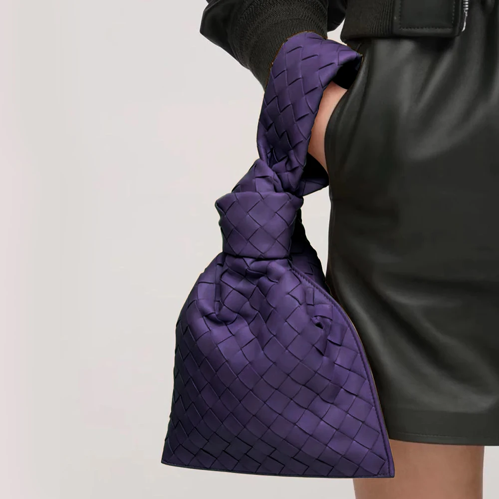 

Женская сумка, новинка 2021, портативная плетеная сумка Bv из овечьей кожи, волшебная сумка в стиле дикой природы, дизайнерская косметичка, мод...