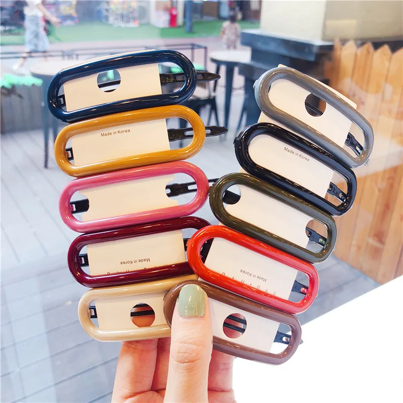 

Simple Korean Candy Color Hollow Hair Clips For Girls Kids Elegant Geometry Square Smooth Hairpins Princess Hair Accessories