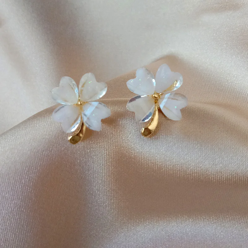 

New Earrings Fashion Jewelry Simple Fashion Statement Versatile Small Earrings Earrings For Women