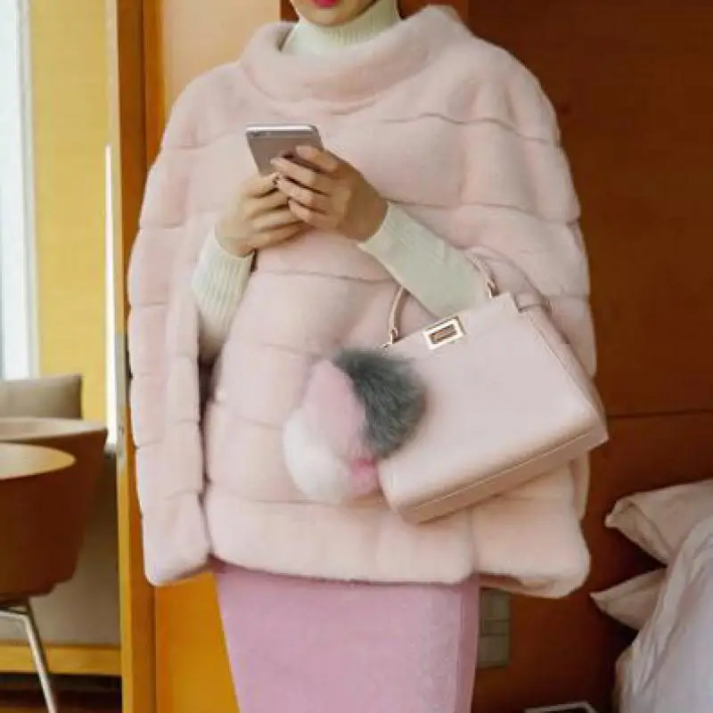 

Fur poncho The 2021 Winter Fashion Female Mink Coat Short Slits Mink Shawls Coat Cloak Stratified Mink Natural Real Mink Coat