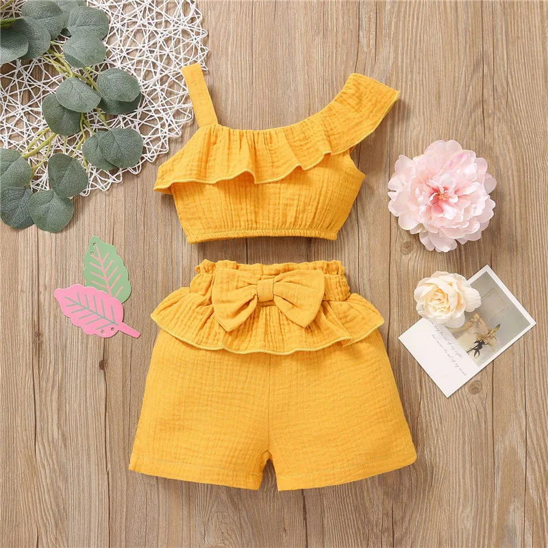 

Girls Casual Two-piece Clothes Set, Solid Color Off-the-shoulder Sleeveless Tops and Shorts, Summer Kids Fashion Set