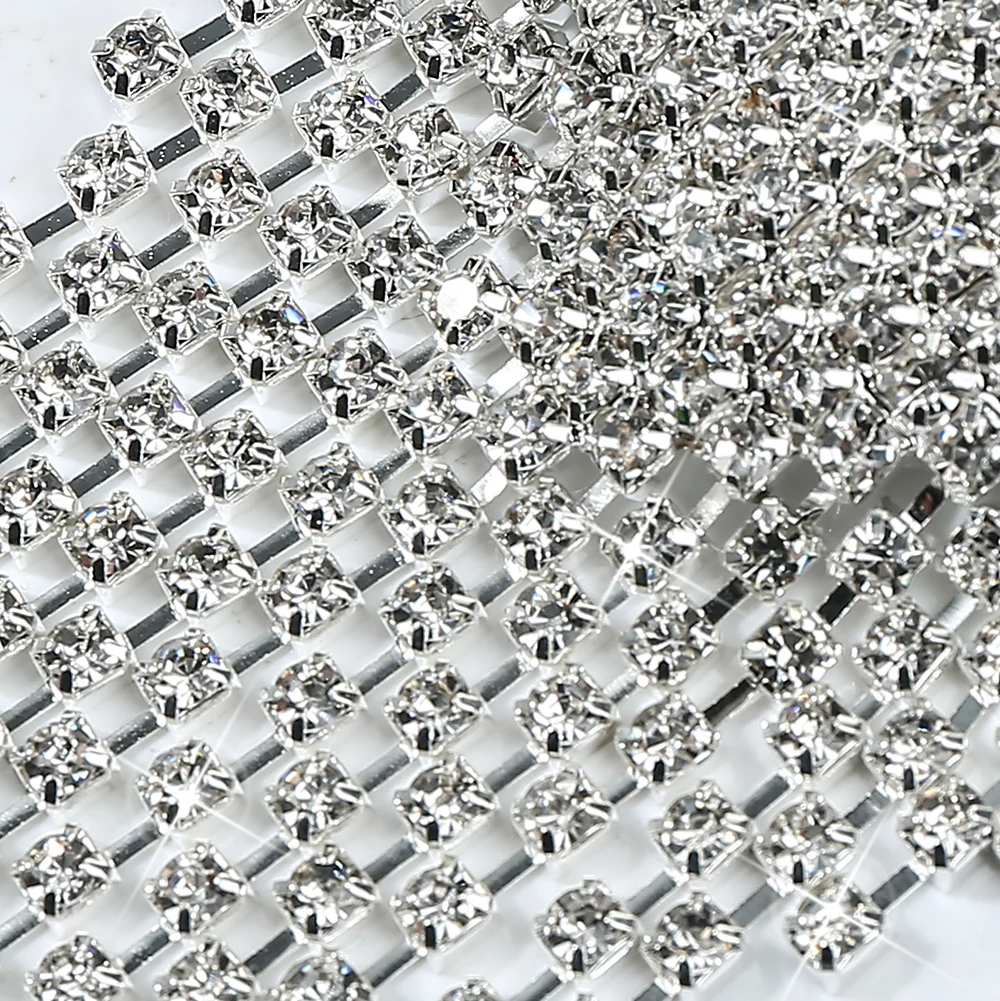 Стразы накладки на соски с кисточками и цепочкой протектор бюстгальтера