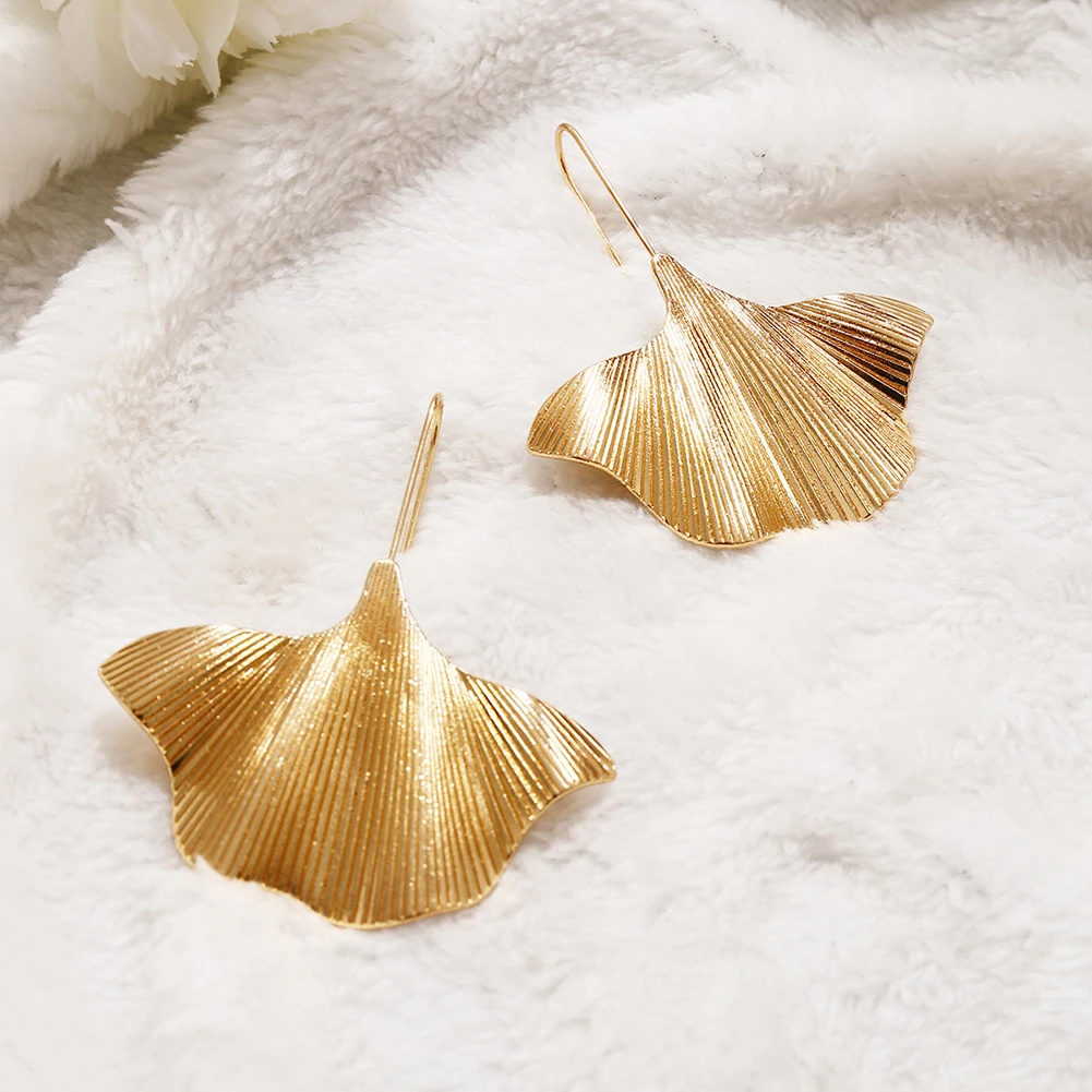 Женские Висячие геометрические серьги-крючки в виде листьев гинкго эффектные