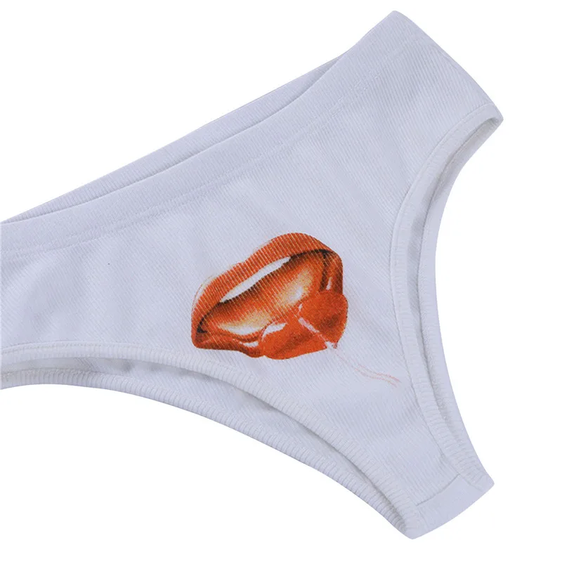 

Women Casual Two-piece Clothes Set White Lip Printed Pattern Crop Tops + Shorts