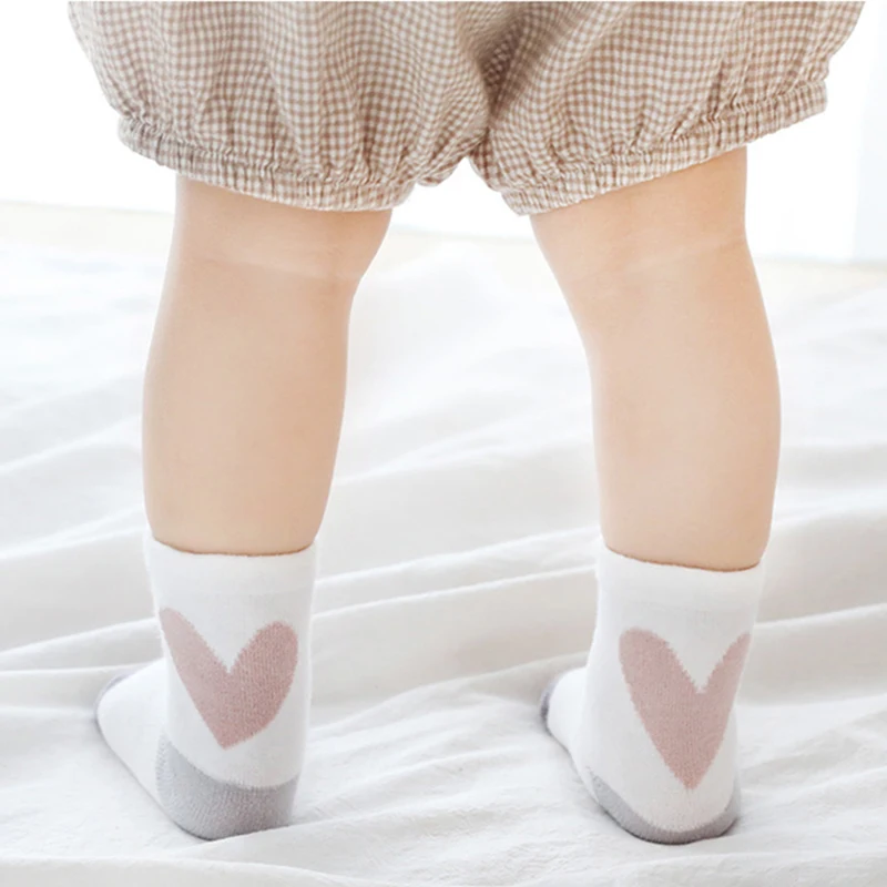 Детские дышащие хлопковые носки Lotus 5 пар/лот в полоску с мультяшными животными