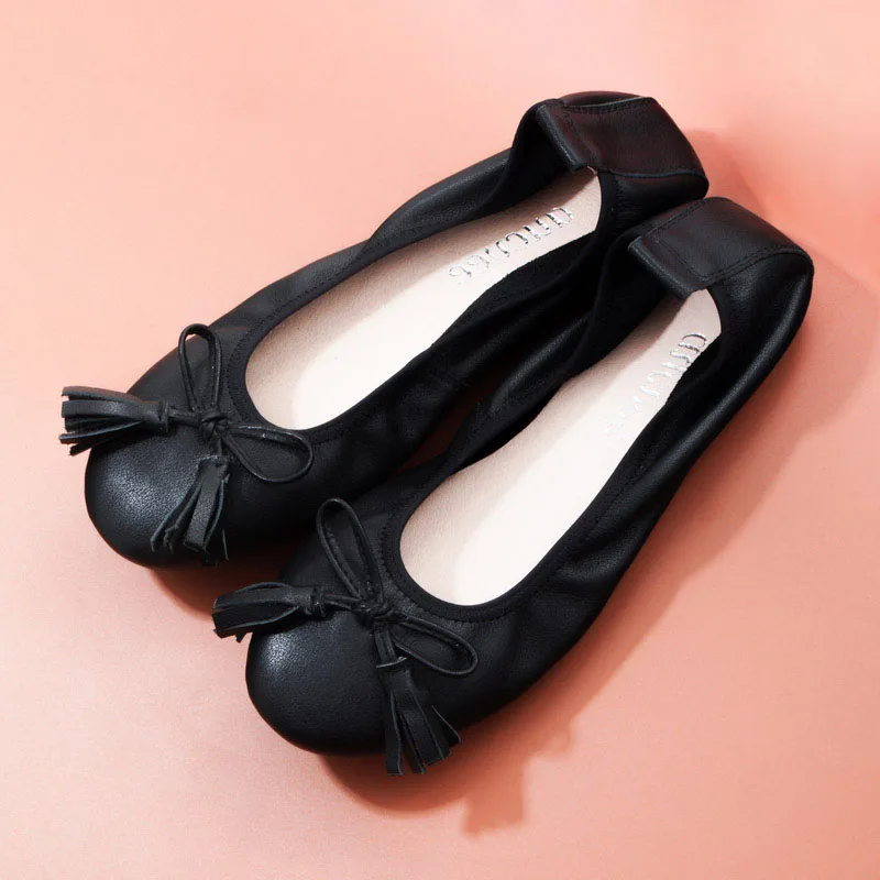 

Женская обувь из натуральной кожи балетки на плоской подошве с кисточками и бантом женские мягкие лоферы на низком каблуке с закрытым носко...