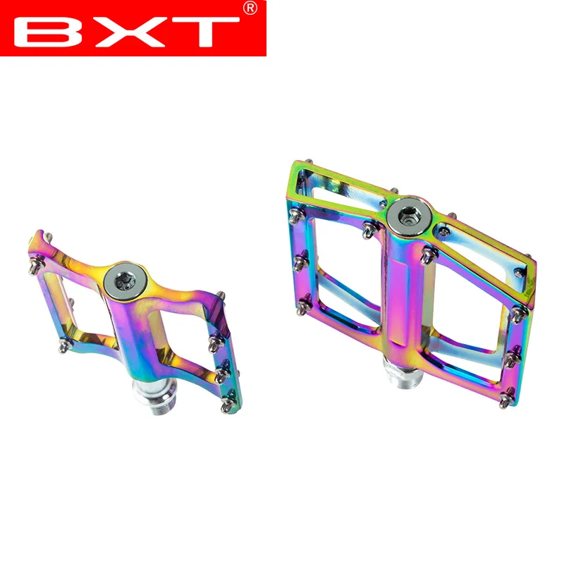 

A pair ultralight new mountain road bike pedal chameleon super hard mountain bike pedal aluminum alloy pedal bicycle acces