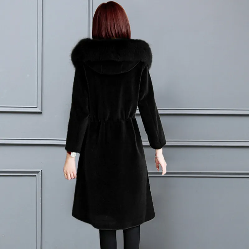 По сравнению с Размеры d зимний теплый капюшоном Большие размеры длинное