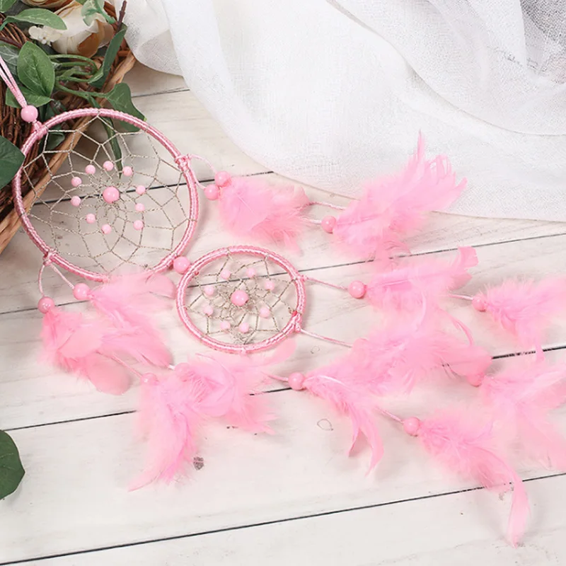 Розовая подвеска в виде двух колец Ловец снов розовая серия автомобильных