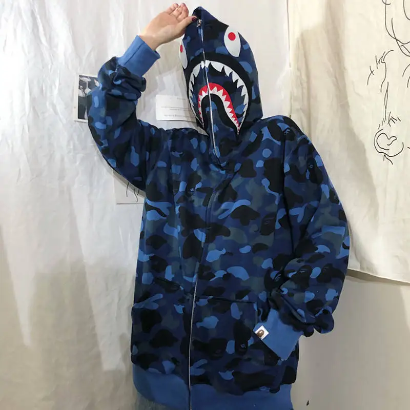 

Oversized Sweethearts outfit matching shark camo zip-up hoodies are paired with Instagram Kawaii cartoon shark hoodies