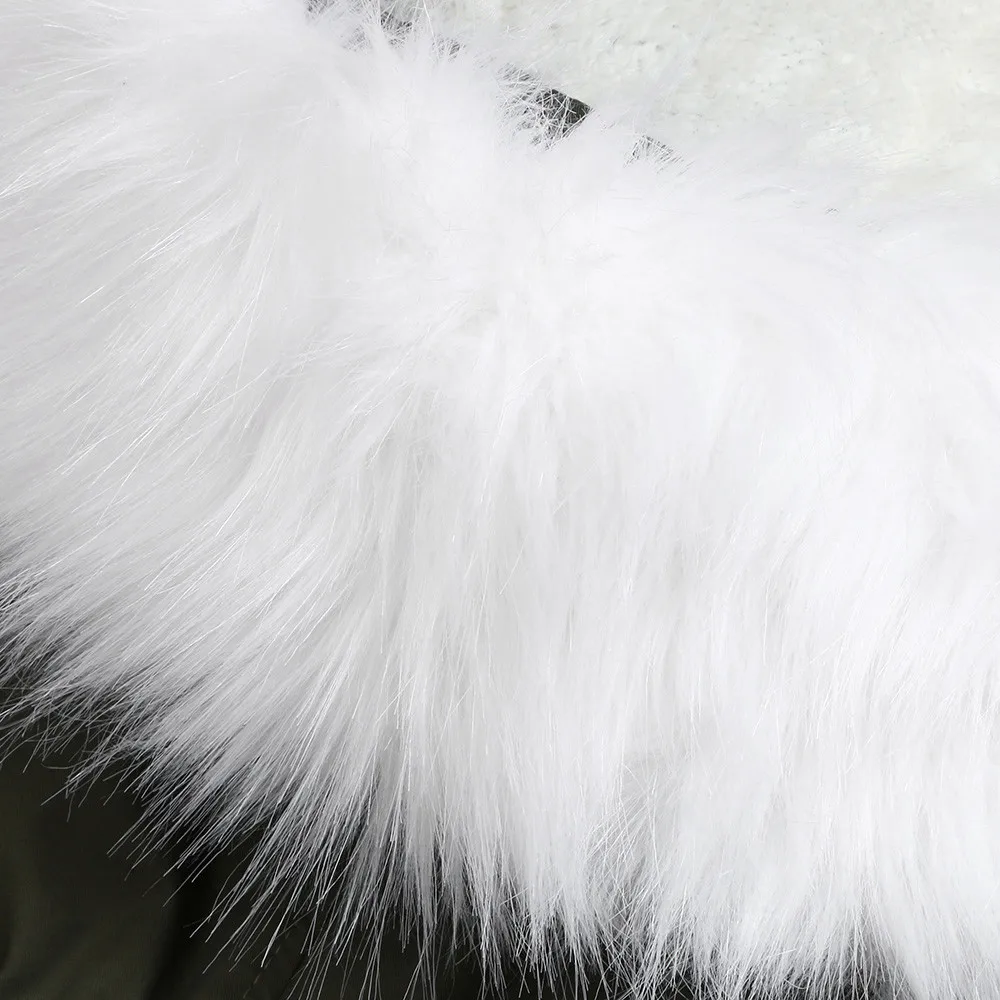 Детская утепленная куртка с меховым воротником капюшоном |