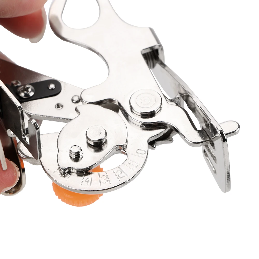 

Low Shank Pleated Sliver Ruffler Presser Foot Attachment Presser Foot Household 1 Piece DIY Apparel