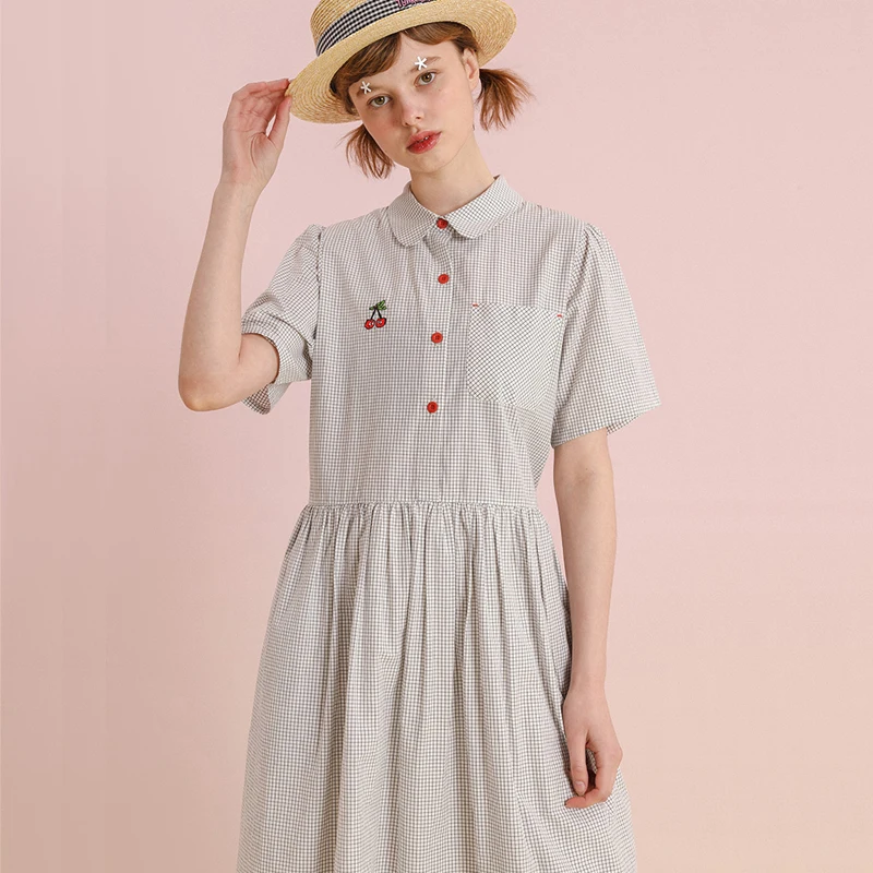 Женское клетчатое свободное платье в полоску летнее Хлопковое до середины икры с