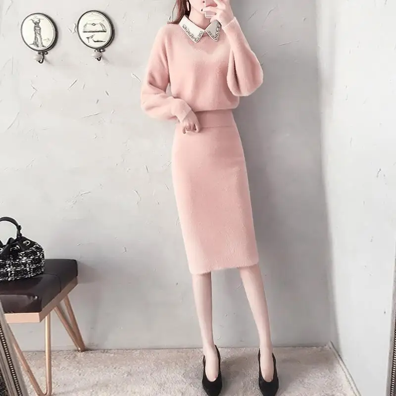 

2021 Spring Autumn Women Knitted Suit Soft Collar Beaded Pullover Sweater+Skirt 2 Piece Set Ladies Slim Sexy Skirt Sets Red Y293