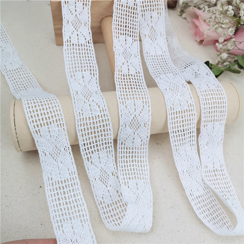 Кружевная ткань цвет белый бежевый 2 метра | Дом и сад