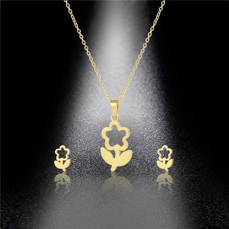 

Stainless Steel Lucky Plant Rose Flower Floret Small Flowers Pendant Chain Necklace Woman Mother Girl Gift Wedding Jewelry