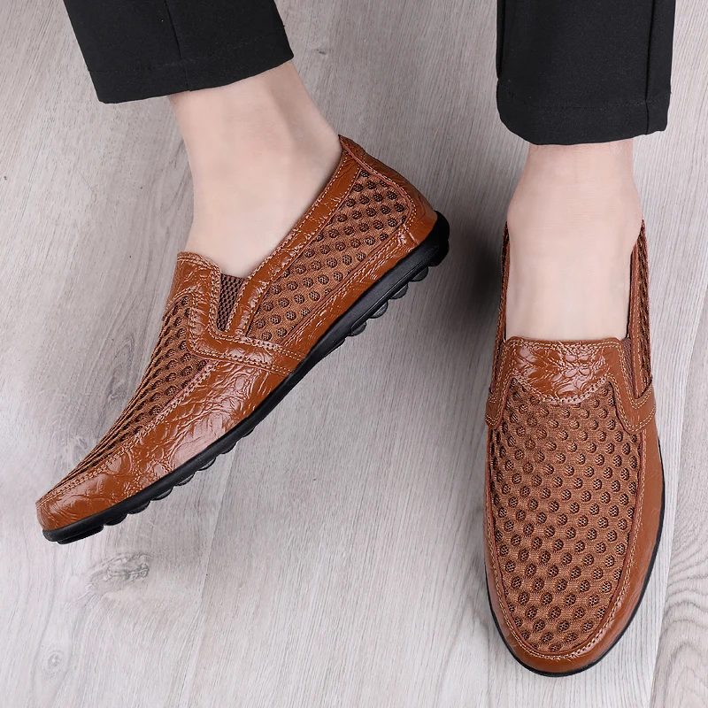 

Spring Autumn Men Flats Breathable Loafers Work Genuine Leather Comfort Soft Moccasins Slip on Casual Shoes Men Large Size 46