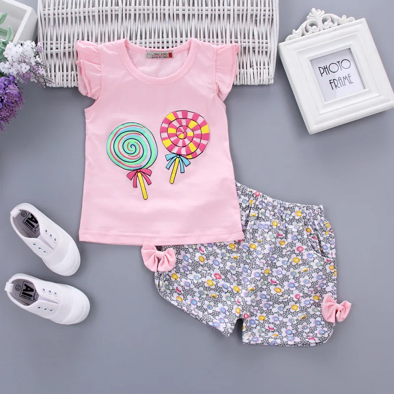 Комплект летней детской одежды для девочек белая футболка с коротким рукавом +