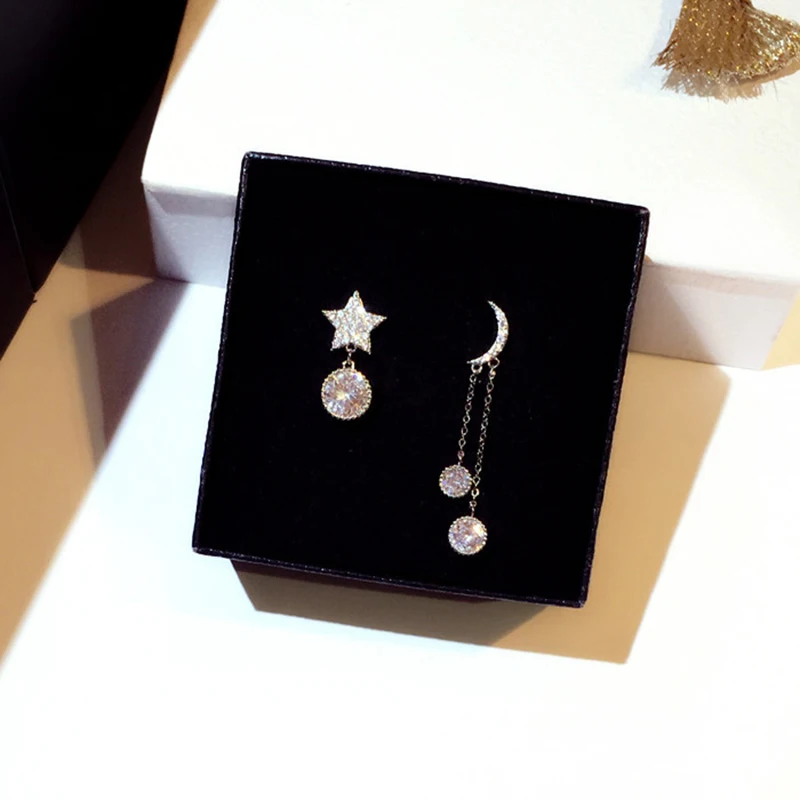 

VILAGE Hot Sale Fashion Asymmetry Bling Star Moon Stud Earring Exquisite Luminous Zirconia Temperament Bohemia Women Gift