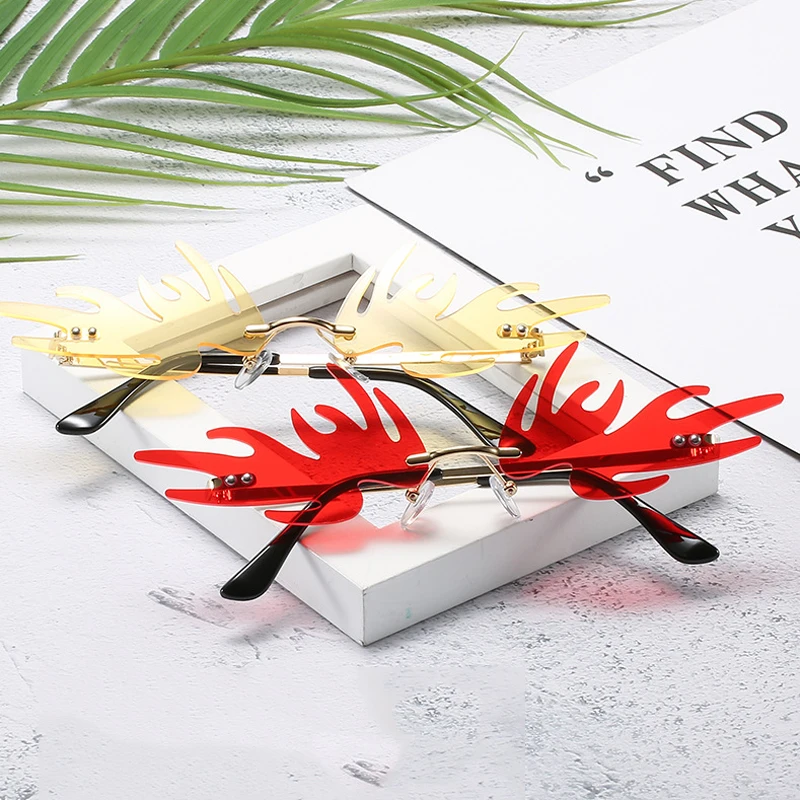 Модные ультралегкие женские солнцезащитные очки с монстрами 2020 маленькие без