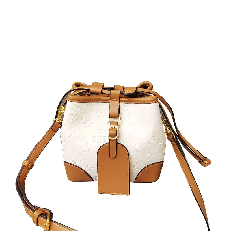 

Дизайнерские сумки от известного бренда, дамские модные кошельки и сумочки из 100% натуральной кожи, роскошные дизайнерские кошельки и сумоч...