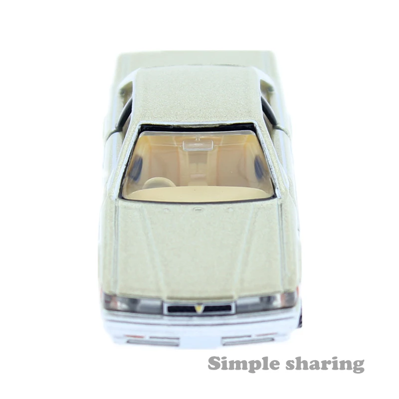 Takara Tomy Tomica Premium No.4 Nissan Leopard Car Toy 1/63 литье под давлением Миниатюрная модель комплект