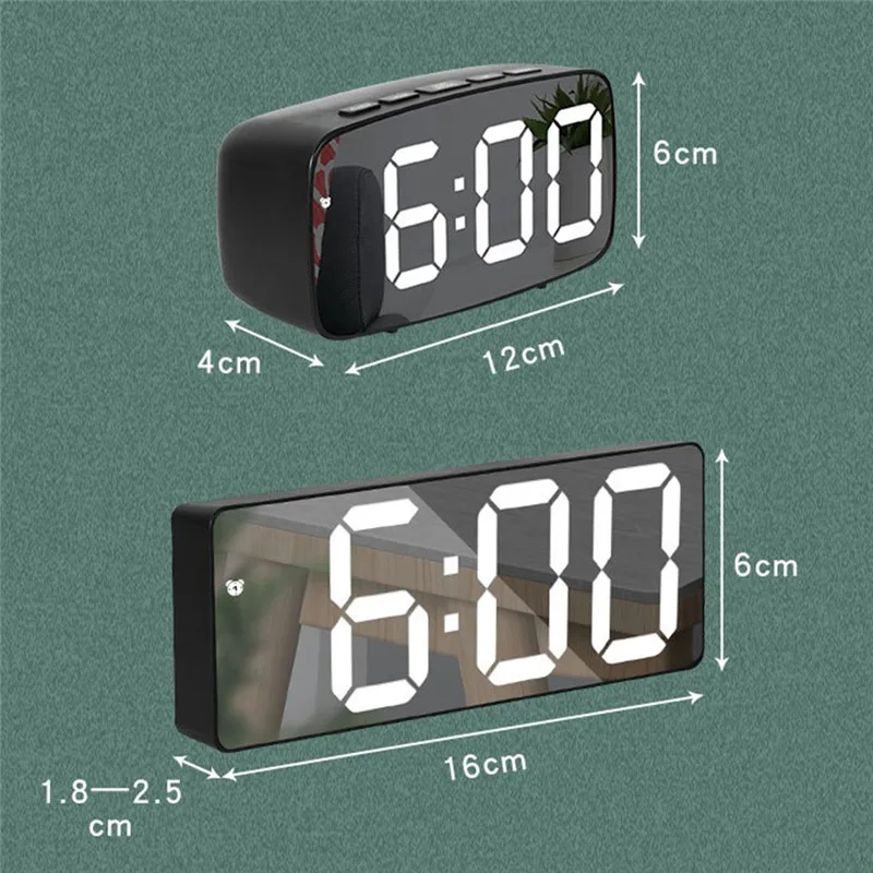 

Mirror LED Clock Alarm Clock Battery Plug-in Dual-use