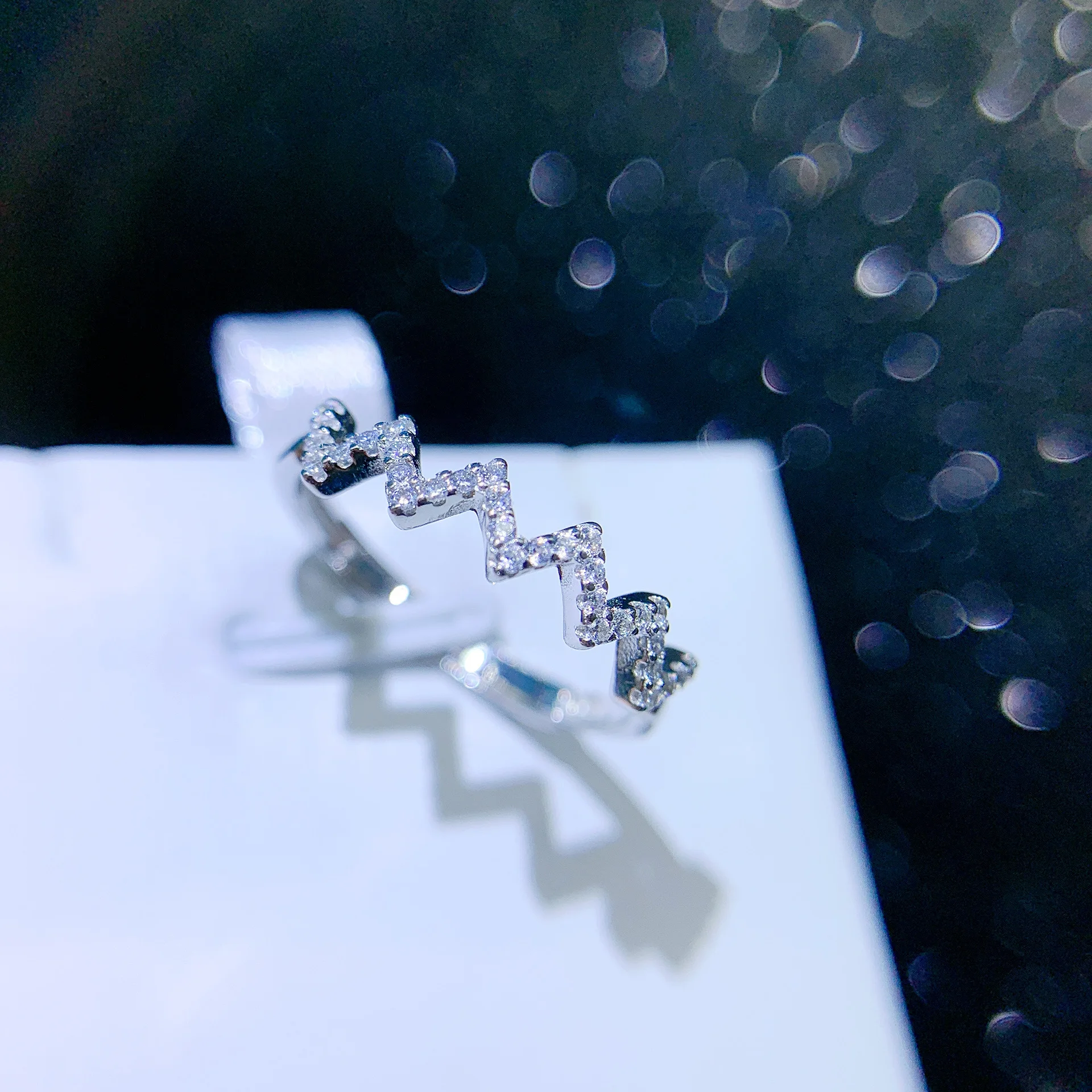 

Micro diamond-studded silver rings female s925 niche design sense adjustable ring opening