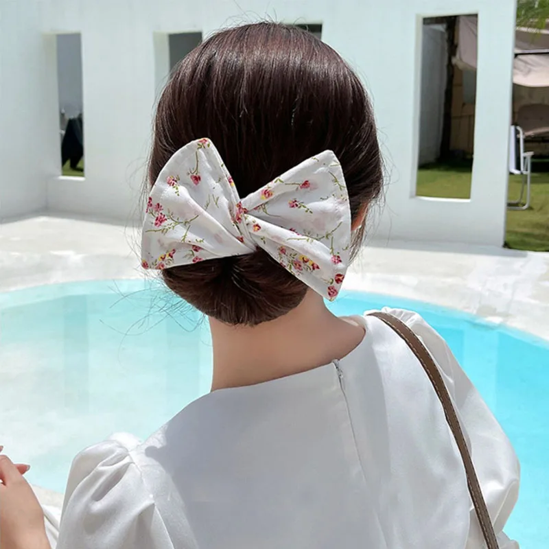 

Deft Bun Women Hair Styling Headband Hair Twist French Stylish Hair Bun Vintage Party Hair Styling Buns for Women Girl's