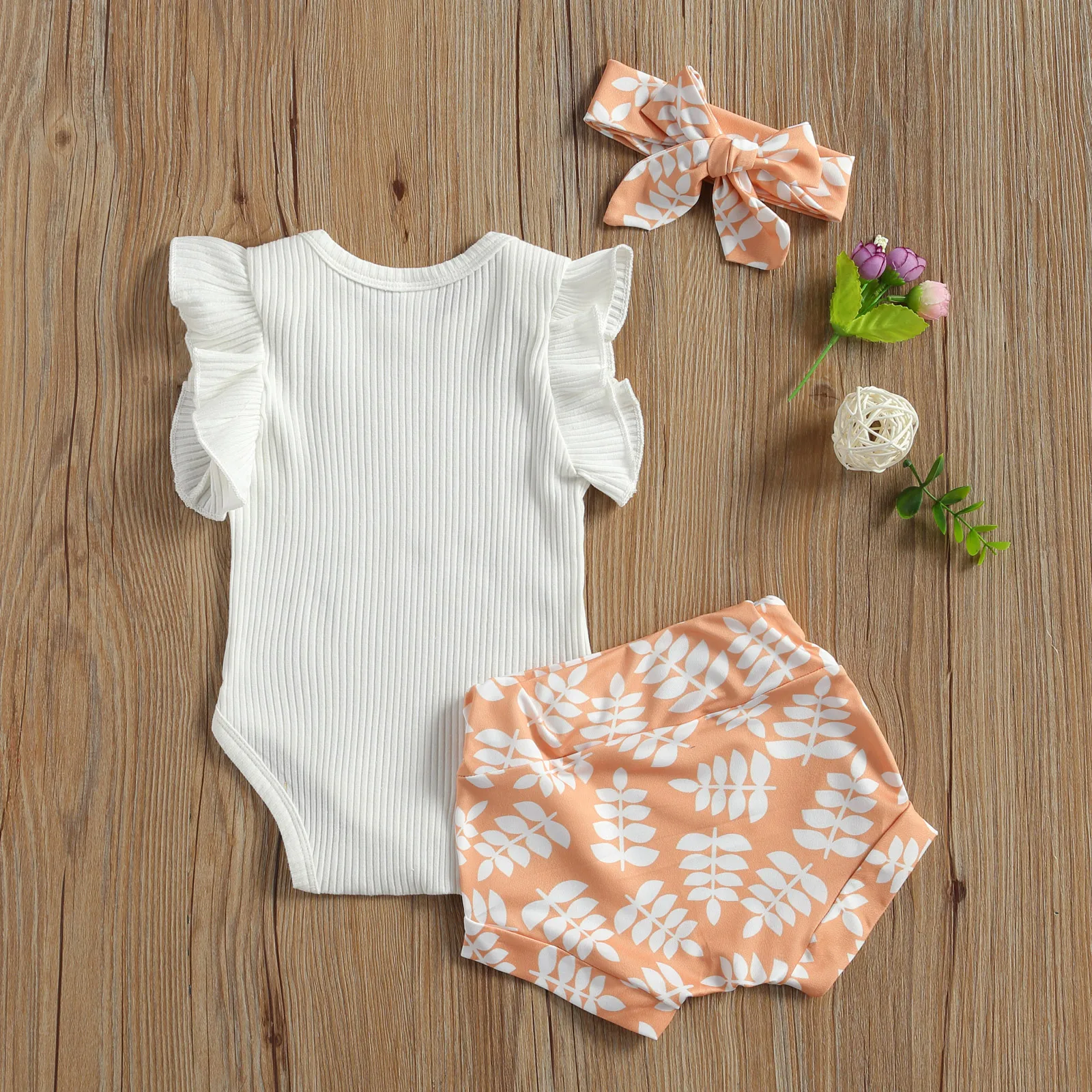 

2020 New 0-36M Toddler Kid Baby Girl Summer 3Pcs Set Leaf Print Shorts+White Flared Short Sleeve Bodysuit+Headband Infant Outfit