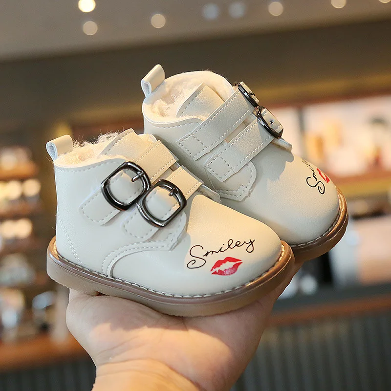 

Зимние детские сапоги из хлопка, обувь, детские плюшевые бархатные сапоги, детская обувь на мягкой подошве для малышей, утепленные теплые са...