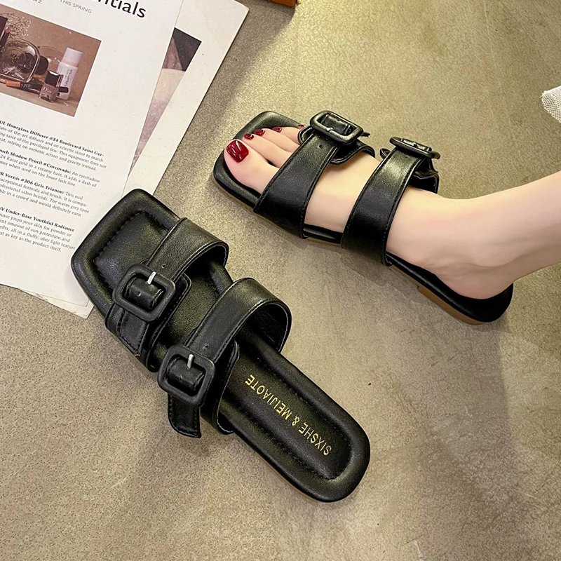 

2021 Fashion Brand Woman Slippers Low Heels Casual Shoes Slides Summer Flats Shoes Women Buckle Decoration Slippers Outdoor