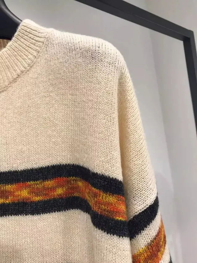 Женский свитер из смеси мохера с длинным рукавом и круглым вырезом пуловер в