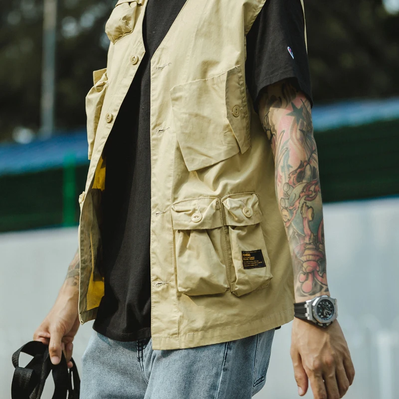 

Safari Style! Multiple Pockets Cargo Vest Men's Thin Functional Tool Tactical Vests Men Streetwear Sleeveless Jacket