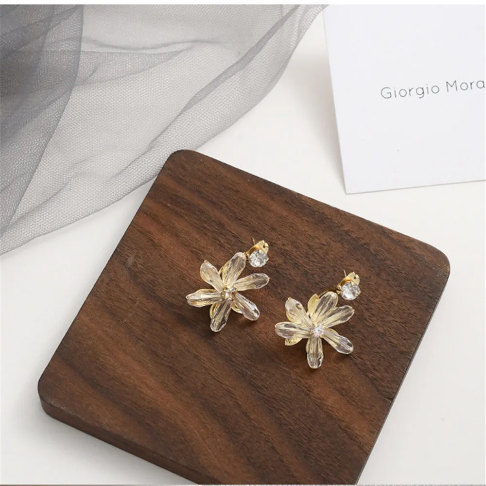 

Simple Women's Valentine's Day Gift Prom Wedding Jewelry Crystal Transparent Flowers Exquisite All-match Earrings Wholesale