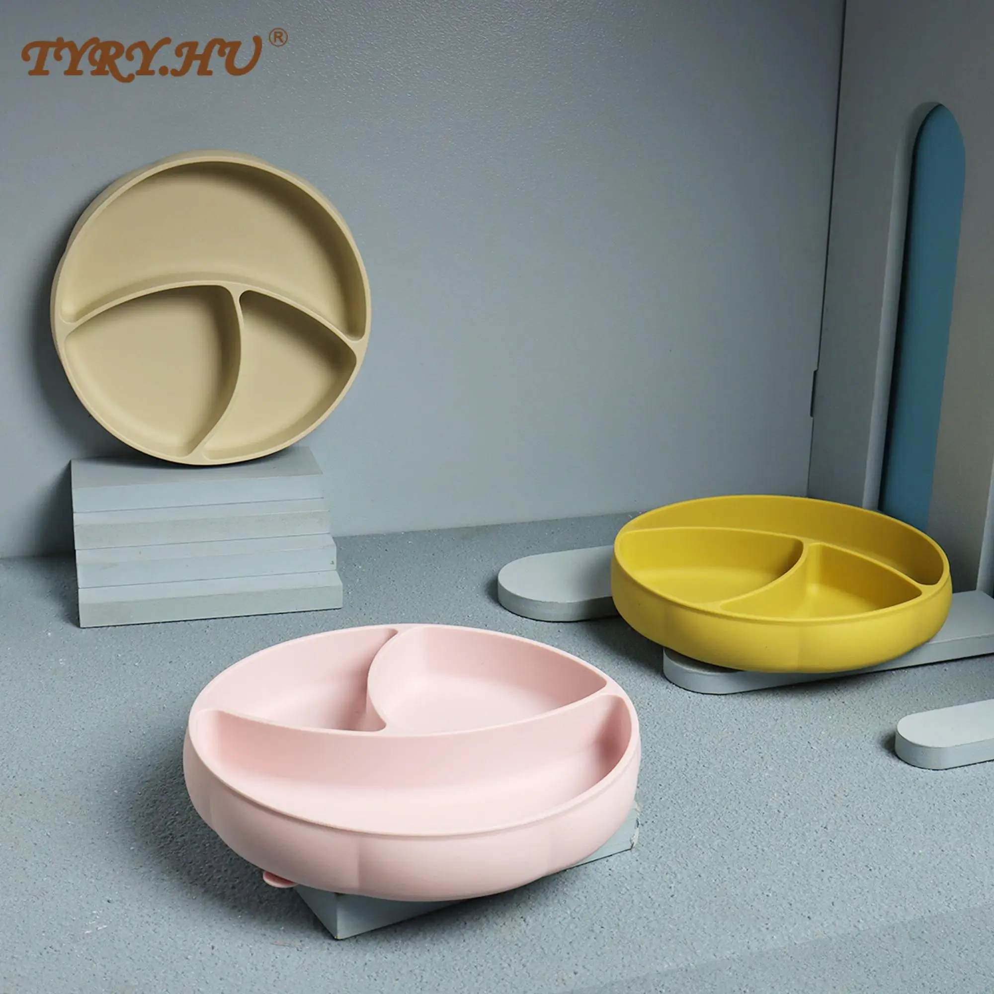 

New Baby Silicone Dishes Dining Bowls Pumpkin Shape Feeding BPA Free Tableware Cartoon Plates Children Baby Feeding Dinner Bowl