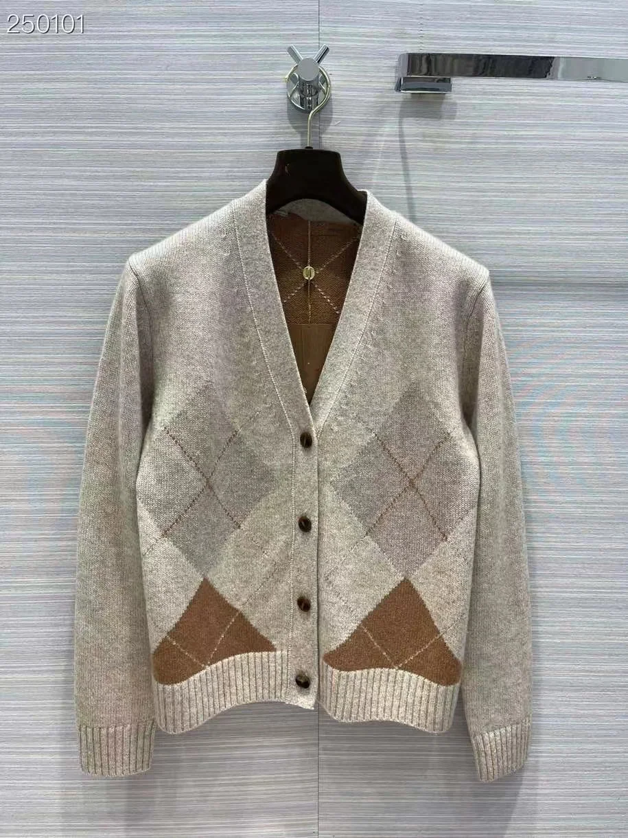 

Fyion High Quality Runway Design Cashmere Sweater Women 2021 Autumn Knitted Cardigan Femme Hot Sale Sweater