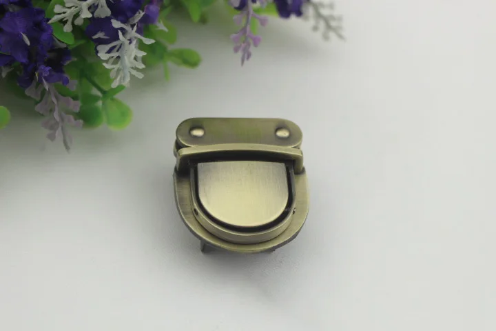 brushantiquebrass 2 комплекта металлическая застежка поворотный замок защелкивающаяся Сумочка застежка для сумочки застежка пряжки DIY Кожа ремесло фурнитура Аксессуары - Цвет: brushantiquebrass