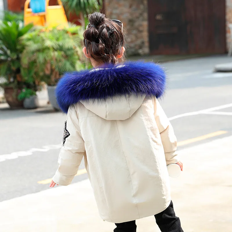 Зимняя куртка-пуховик для девочек парка с настоящим мехом капюшоном российское