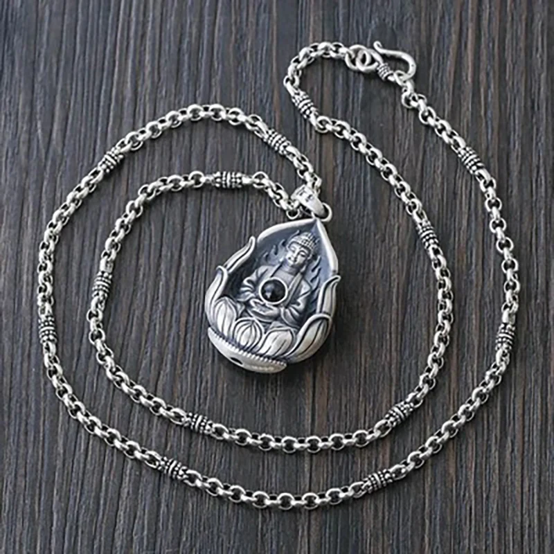 Настоящая подвеска гуанина из серебра 999 пробы сидит на лотосе милефо внутри