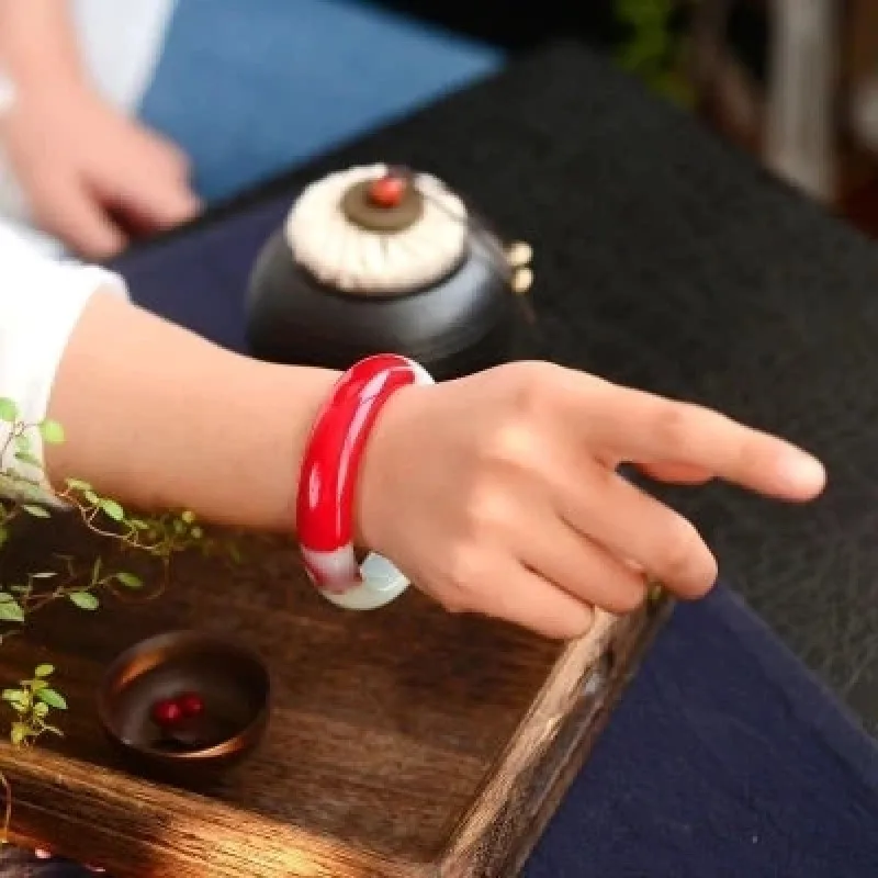 

Природный Синьцзян Хэтянь яшма зеленый нефрит элегантная фотография