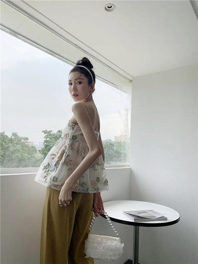 Vinatge Embroidered Floral Backless Women Top  Jacquard Cami Tops Loose Casual Sexy Streetwear New Summer 2021