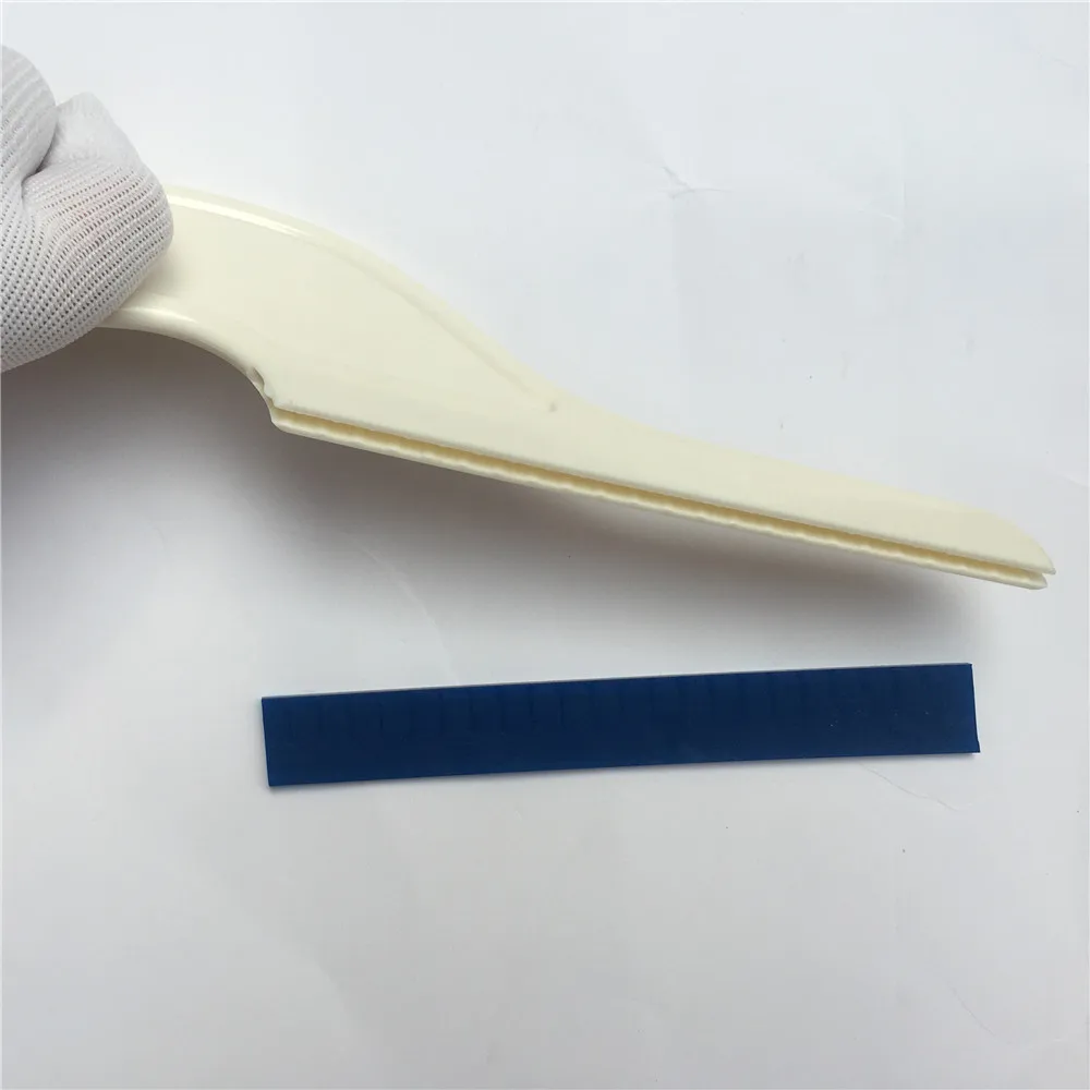 Резиновый скребок для стеклоочистителя виниловый чистки окон и лобового стекла