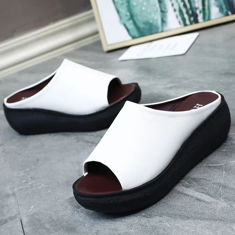 

One-word Slippers Women's Summer Fashion Outer Wear New Sandals and Fish Mouth Thick-soled Wedges Shoes