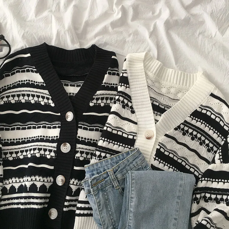 

Vintage Autumn Winter Clothes Women New Casual Loose Long Sleeve Knitted Sweaters Single-breasted Cardigan Female Hipster Tops