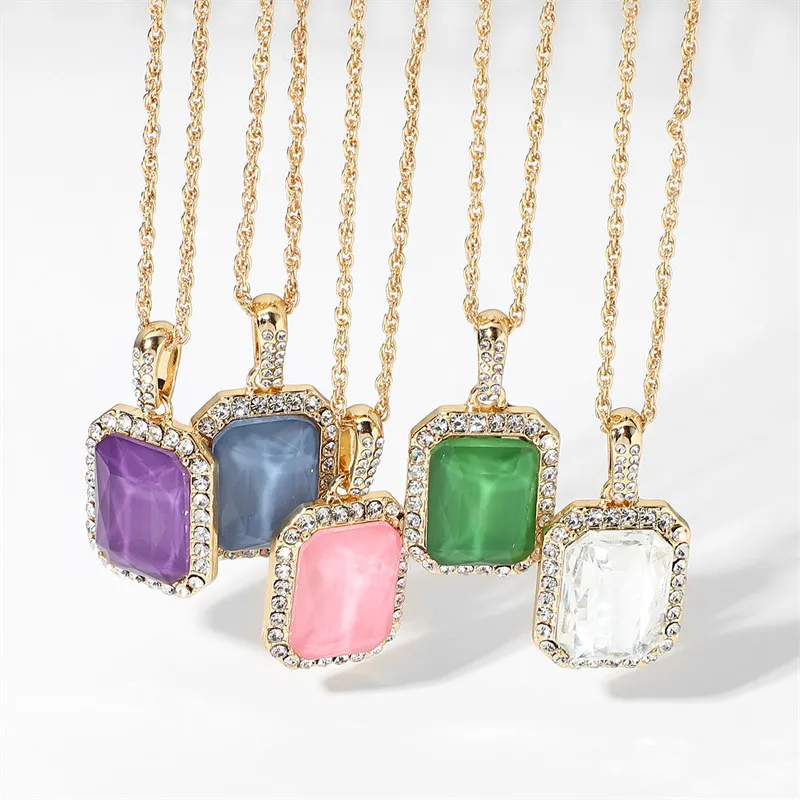 

Hellolook Square Zircon Pendant Necklace for Women 14K Gold Plated Fashion Semi-precious Stone Necklace Collar Jewelry
